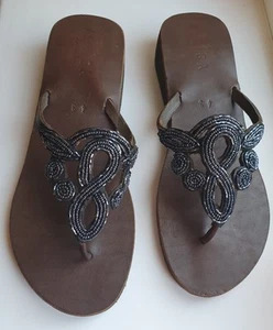 NEW Aspiga (sustainable) Handmade Grey Beaded Kenyan Leather Sandals UK9 RRP £65 - Picture 1 of 8