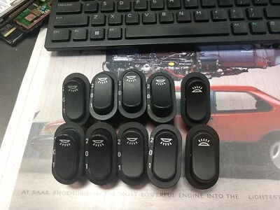 1 Used Saab 900 Center Console Mounted Interior Light Switch 9559766 1987 - 1994 - Image 1 of 2