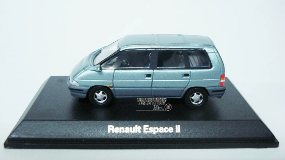BoS MODELS RENAULT ESPACE II, AZUL CLARO METÁLICO ESCALA (1:87) REF 87706 - Imagen 1 de 1
