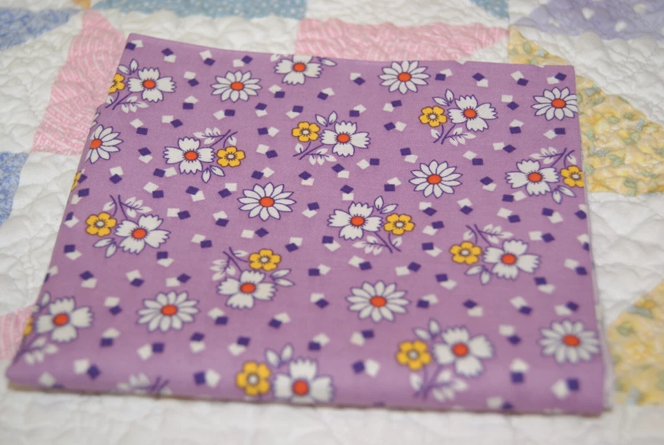 Aunt Grace Fat Quarter Asst Lines Judie Rothermel Marcus Quilt  Fabric  A840 - Image 1 of 1