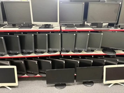 15” 17” and 19” Computer Monitors - Image 1 of 4