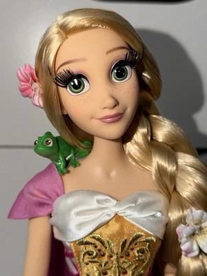 Disney Store 10 Aniversario Edición Limitada Enredada Rapunzel 17" LE Muñeca Foto 1 de 4