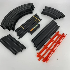 MICRO SCALEXTRIC TRACK CORNERS STRAIGHTS CURVES FROM MCLAREN F1 12V SET 2010's - Picture 1 of 2
