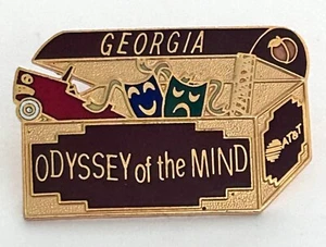Vintage Odyssey of the Mind At&t Georgia Treasure Chest Toy Box Toys Lapel Pin - Picture 1 of 3