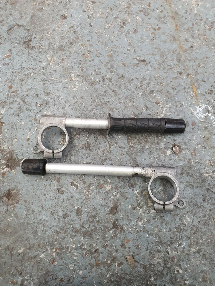 Manillar Kawasaki ZX7R Ninja, clip Foto 1 de 1