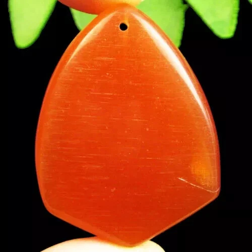 Hermoso colgante triángulo invertido de jaspe rojo y collar de 18". ¡ENVÍO GRATUITO EE. UU.! Foto 1 de 1