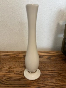 Lenox Rose 24K Gold Trim Vase - Picture 1 of 3