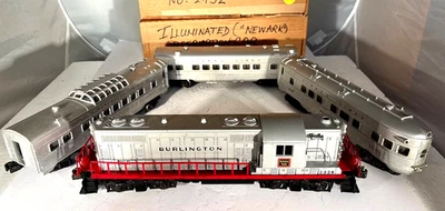 Lionel 套装 #1534W:2328 Burlington GP7 + 乘用车 #2432,34 & 2436,1955 — 第 1/4 张图片