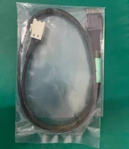 Supermicro CBL-SAST-0929 57 cm OCuLink zu MiniSAS HD Kabel 57 cm NVMe - Bild 1 von 4