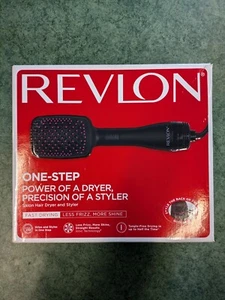 Revlon Pro Collection Salon One Step Hair Dryer & Styler Hair Brush - DR5212 - Picture 1 of 8