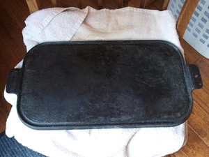 Vintage Wagner Ware #1148 Gusseisen Allzweckgrill 16" x 9" HERGESTELLT IN DEN USA benötigt TLC - Bild 1 von 5