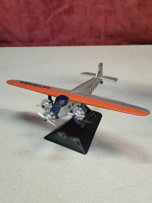  Ford Tri-Motor Desktop Die Cast Airplane NC9683 #63162 - Image 1 of 4