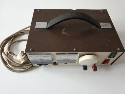 Stabilisiertes Netzteil für Funkgeräte (selbstgebaut) - Bild 1 von 3