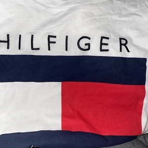 Tommy Hilfiger 0X NWT Women’s Crew Neck Flag Logo Tee - Picture 1 of 6