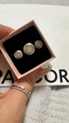 Genuine Gorgeous Pandora Set - Image 1 of 4