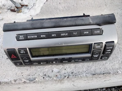 2002 - 2005 LEXUS SC430 AC CLIMATE CONTROL 55900-24260 - Image 1 of 2