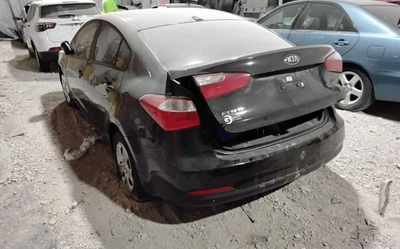 2016 Kia Forte 1.8L Engine Motor 4cyl OEM 126K Miles - LKQ405763152 - Image 1 of 4