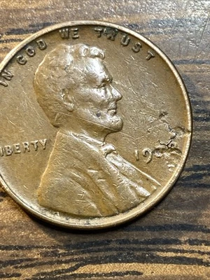 1938-p lamination error on Date Lincoln Penny $5.95 Free Shipping. - Image 1 of 4