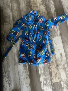 Super Mario Bathrobe Size 8 - Picture 1 of 1