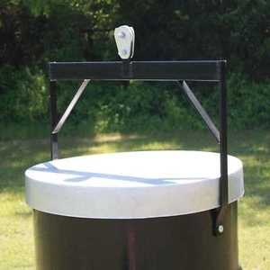 Metal Painted Sealed Hanging Bail for 55 Gallon Drum Game Feeder 1000 LB Durable - Bild 1 von 2