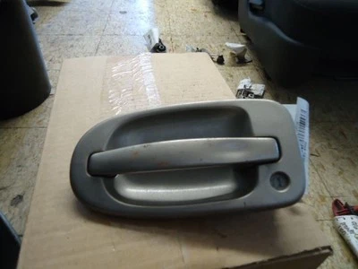Manija de puerta izquierda del conductor puerta exterior delantera se adapta a 00-05 MONTANA 74010 Foto 1 de 2