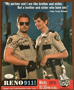 Thomas Lennon Kerri Kenney Silber signiert Reno 911 8x10 Foto Baumeln Wiegel - Bild 1 von 2