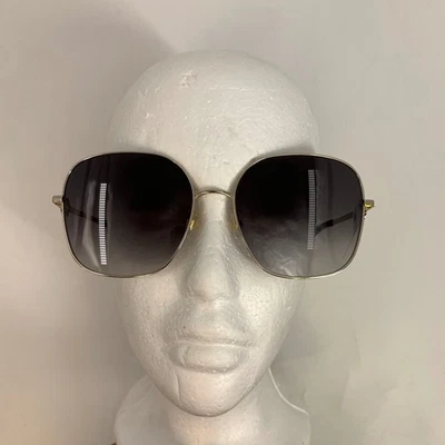 Gafas de sol cuadradas de gran tamaño Kate Spade New York Taly A/F/S con detalles de flores doradas Foto 1 de 4