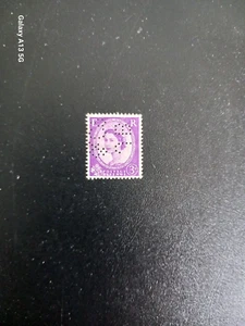 Queen Elizabeth II 3d Stamp - Picture 1 of 4