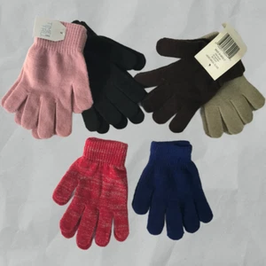 Lot of 6 Pairs of Women's Knit Gloves Stretch Comfortable Design Mix Colors - Picture 1 of 5