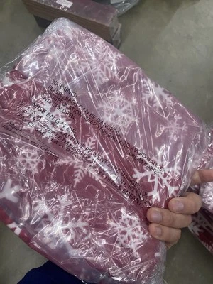 抛枕套圣诞节红色白色圣诞雪花-红色和白色 20x20 — 第 1/4 张图片