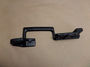 1993 KAWASAKI NINJA ZX11 ZX1100 UNDER SEAT MOUNT BRACKET - Picture 1 of 6