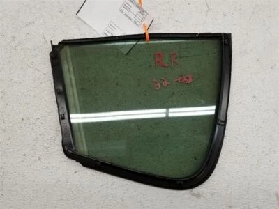 Vidrio de ventilación de puerta de pasajero trasero Infiniti G37/Q40 sedán 09-15 OEM 82262JK000 Foto 1 de 4