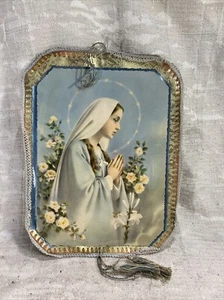 Vintage VIRGIN MARY Religious Catholic Keepsake with ribbon -- 7319 - Picture 1 of 9