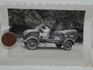 Foto TeNo Technische Nothilfe Sonder Fahrzeug Beute ?PKW Geländewagen Aufschrift - Bild 1 von 2