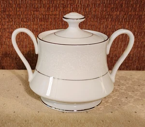 Vintage MONTGOMERY WARD STYLE HOUSE "Shannon" Sugar Bowl Fine China JAPAN - Picture 1 of 11