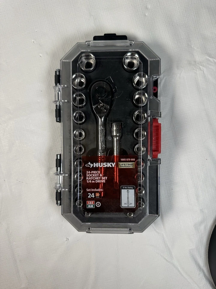 Husky 1/4” Inch Socket And Ratchet Set. - Image 1 of 3