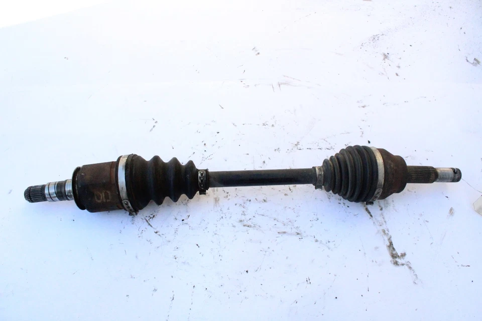 Infiniti FX35 2004 AWD eje trasero derecho eje C1147 Foto 1 de 4