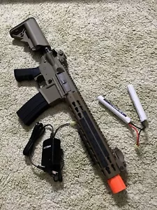 Cybergun Sportline AEG M4 (Model: 10" Keymod handguard) - Picture 1 of 2