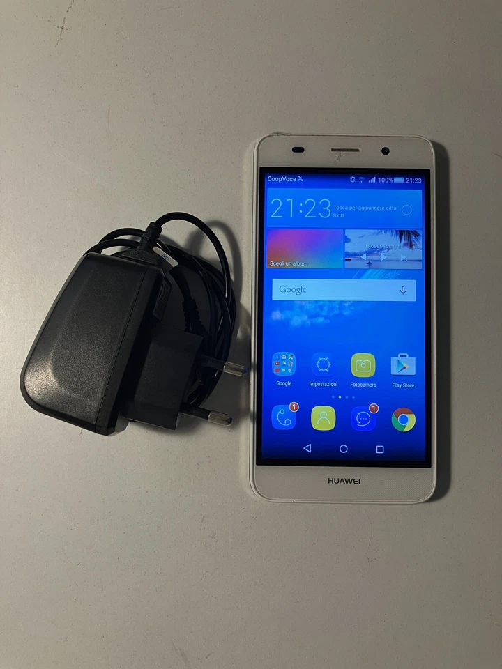 Smartphone Huawei Y6 SCL-L01 Android 5.1.1 + Carica Batterie (NON Originale) - Immagine 1 di 4