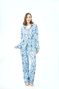 Set pigiama donna Lilo e Stitch manica lunga fondo intero taglia large - Foto 1 di 8