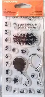 Estampillas de cumpleaños Fiskars 102840-1001 de 3" x 6" 2 piezas. Foto 1 de 2