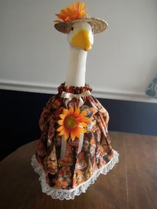 Goose clothes outfit - Fall assorted gnomes w/hat for lg 24-27" goose - Picture 1 of 4