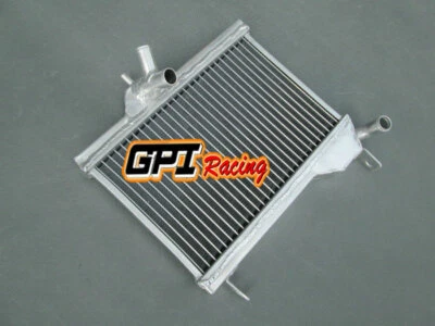 Radiador de aluminio compatible con Yamaha RZ350 RZ350L/N; RZ350NC/RZ350NCII 1984 1985 85 84 Foto 1 de 3