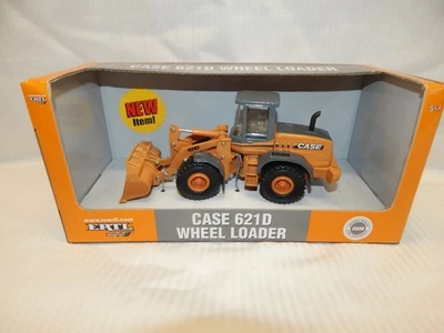 ERTL CASE 621D WHEEL LOADER 14319  BNIB 1:50 - Image 1 of 4