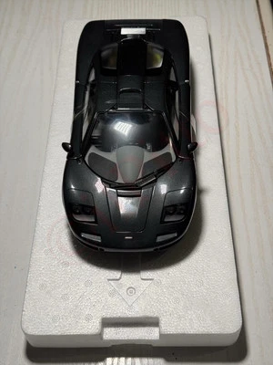 Modellino Minichamps 1/18 McLaren F1 - Immagine 1 di 3