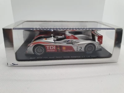 Modelo Spark S0682 Audi R10 TDI Audi Sport North America #2 Le Mans 2007 1:43 Foto 1 de 4