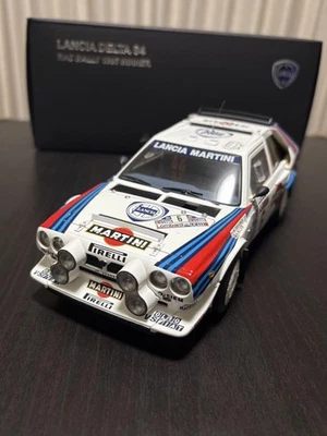 Modellino auto da collezione AUTO art Lancia Delta S4 RAC Rally 1985 scala 1/18 - Immagine 1 di 4