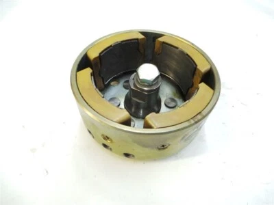 82 83 雅马哈 XT125 XT200 发电机马达 15A-81350-M0-00 — 第 1/4 张图片