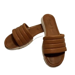 Sandalias planas Mila Paoli para mujer 9 zapatos italianos acolchados de cuero tostado - Imagen 1 de 10