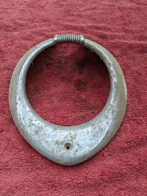 Anillo bisel de faros Ford 1940 estándar de lujo 40-41 camioneta pickup Foto 1 de 3